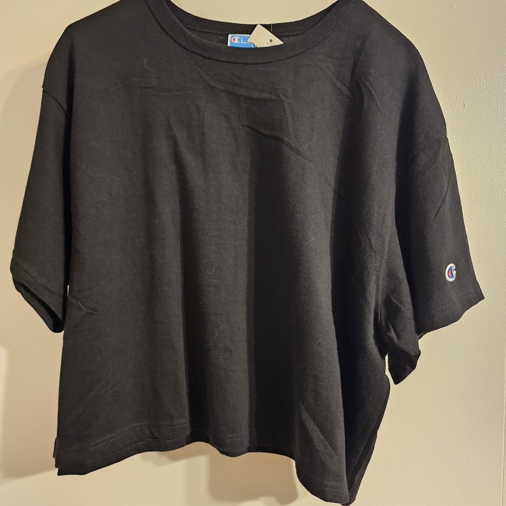 Champion Women's Classic Black Crop Tee